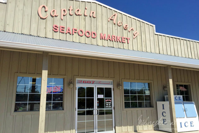 Monroe, Louisiana: Captain Avery’s Seafood Market & Riverside Coney Island