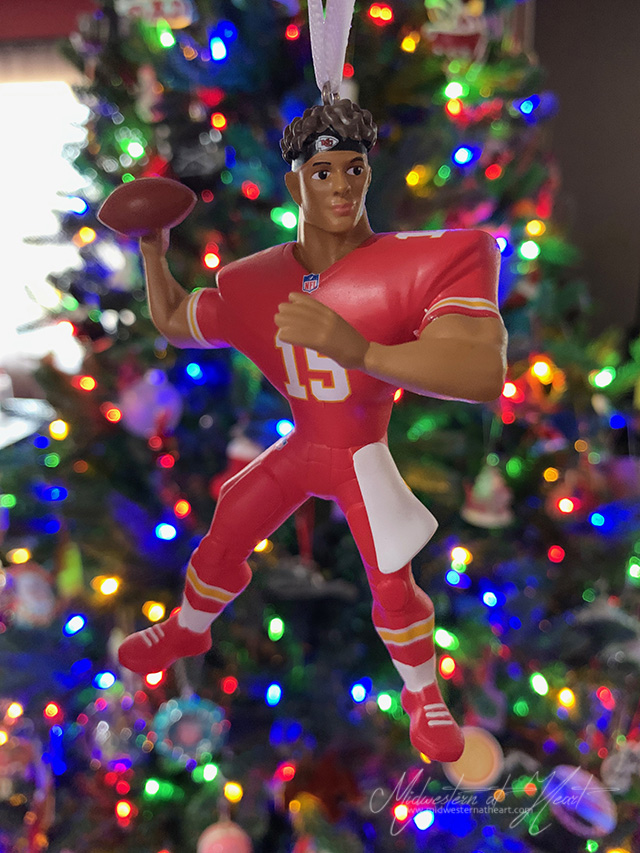 Chiefs Tree | Midwestern At Heart